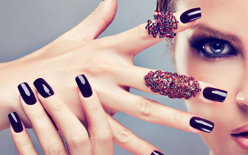 Manicure fesyen 2024-2025: foto, trend, trend