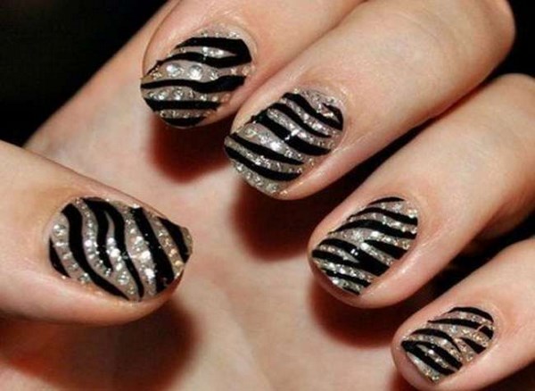 Manicure fesyen 2024-2025: foto, trend, trend