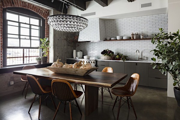 Interior moden dalam gaya loteng: gaya loteng di bahagian dalam apartmen, idea-idea foto