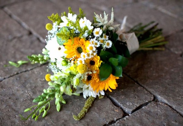 Bouquets bunga yang paling bergaya 2024-2025, gambar, trend bunga