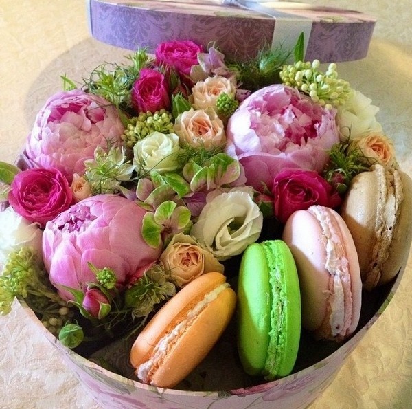 Bouquets bunga yang paling bergaya 2024-2025, gambar, trend bunga