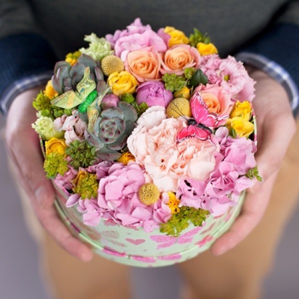 Bouquets bunga yang paling bergaya 2024-2025, gambar, trend bunga
