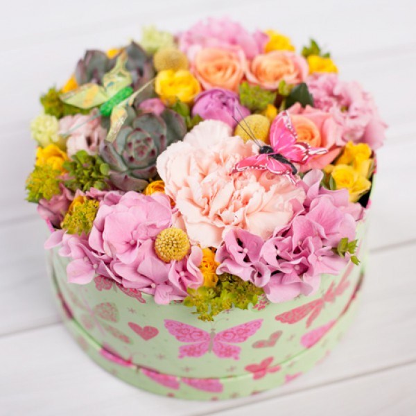 Bouquets bunga yang paling bergaya 2024-2025, gambar, trend bunga