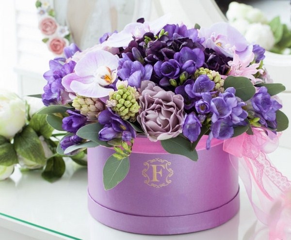 Bouquets bunga yang paling bergaya 2024-2025, gambar, trend bunga