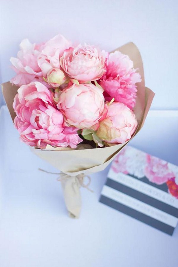Bouquets bunga yang paling bergaya 2024-2025, gambar, trend bunga