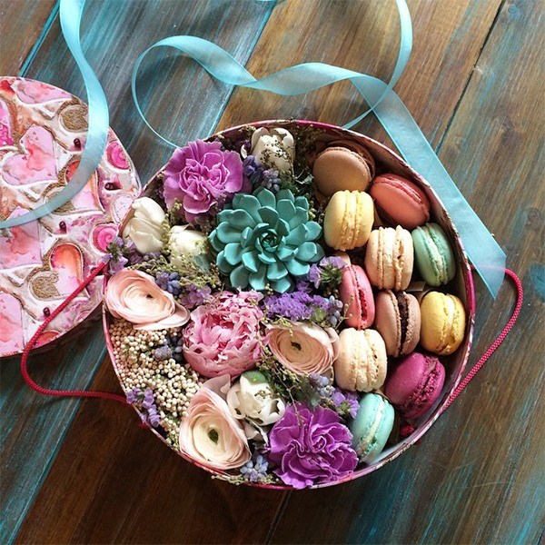 Bouquets bunga yang paling bergaya 2024-2025, gambar, trend bunga