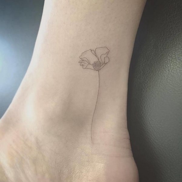 Tato kecil asal: gambar, idea-idea tatu kecil untuk kanak-kanak perempuan