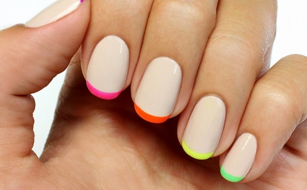 Manicure Perancis yang indah 2024-2025: foto, berita