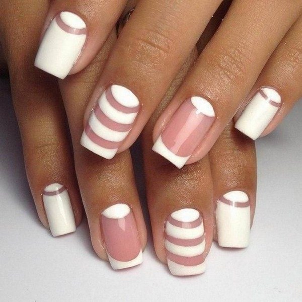 Manicure Perancis yang indah 2024-2025: foto, berita