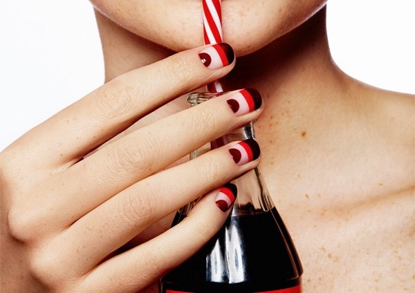 Manicure Perancis yang indah 2024-2025: foto, berita
