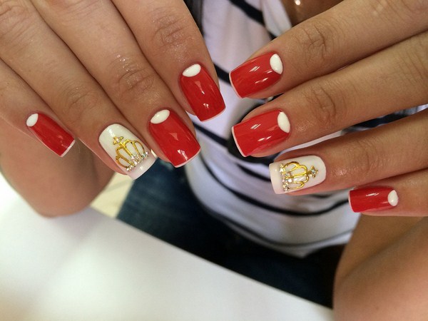 Manicure Perancis yang indah 2024-2025: foto, berita
