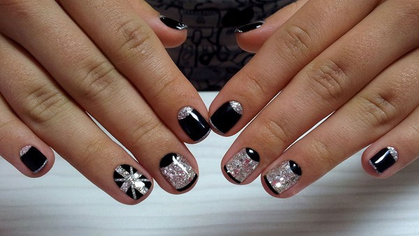 Manicure Perancis yang indah 2024-2025: foto, berita