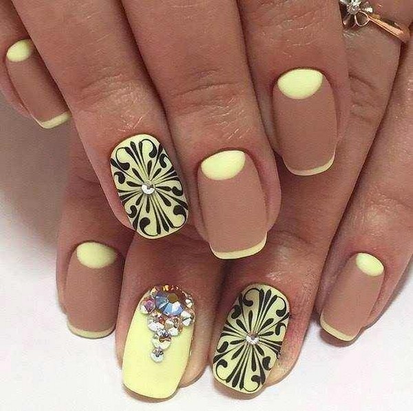 Manicure Perancis yang indah 2024-2025: foto, berita