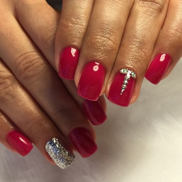 Manicure merah yang indah 2024-2025 - gambar, idea-idea manicure merah