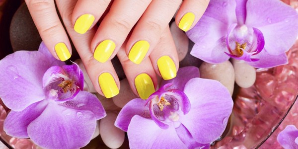 Manicure fesyen 2024-2025: foto, trend, trend
