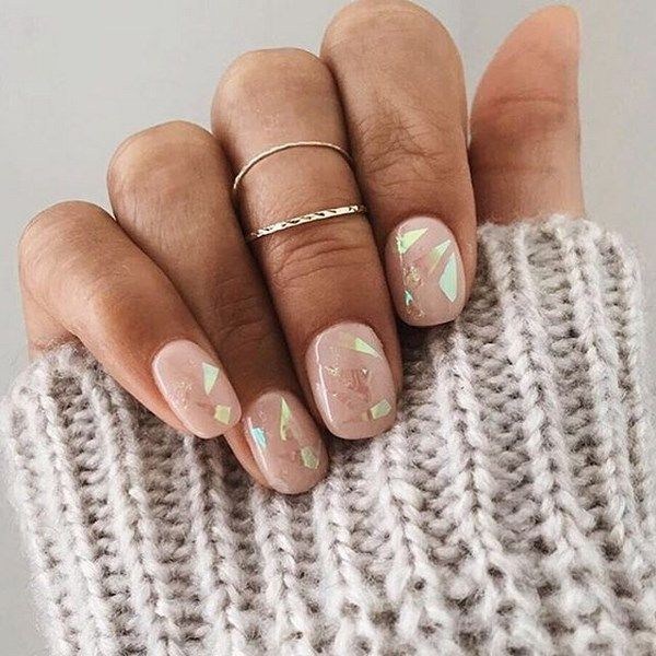 Manicure bogel cantik: gambar, berita, idea-idea manicure bogel