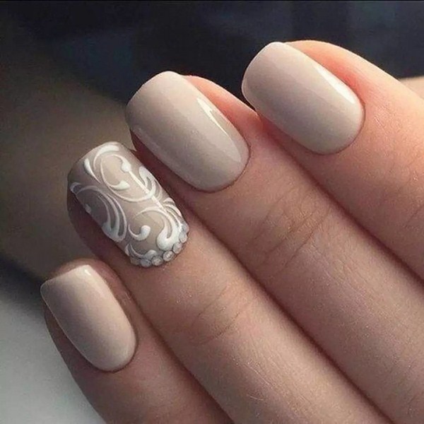 Manicure bogel cantik: gambar, berita, idea-idea manicure bogel