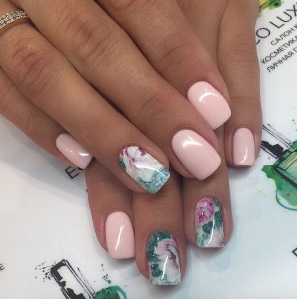 Manikur bunga yang menarik 2024-2025: gambar, idea-idea manicure dengan bunga