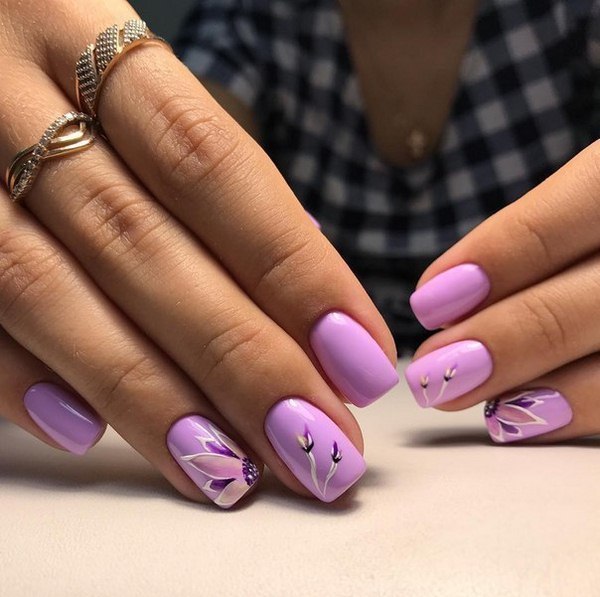 Manikur bunga yang menarik 2024-2025: gambar, idea-idea manicure dengan bunga