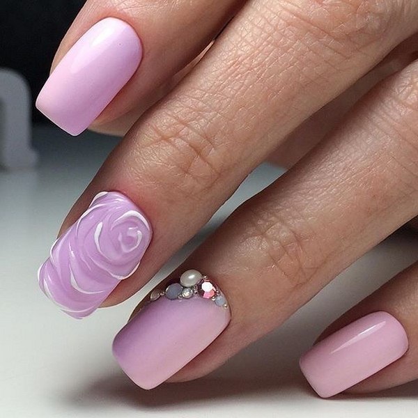 Manikur bunga yang menarik 2024-2025: gambar, idea-idea manicure dengan bunga