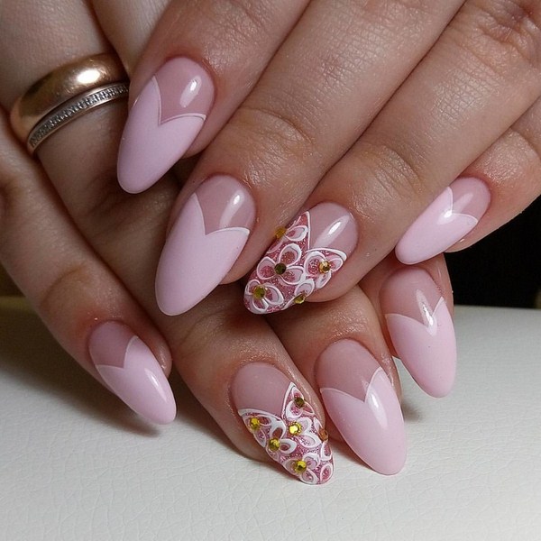 Manikur bunga yang menarik 2024-2025: gambar, idea-idea manicure dengan bunga