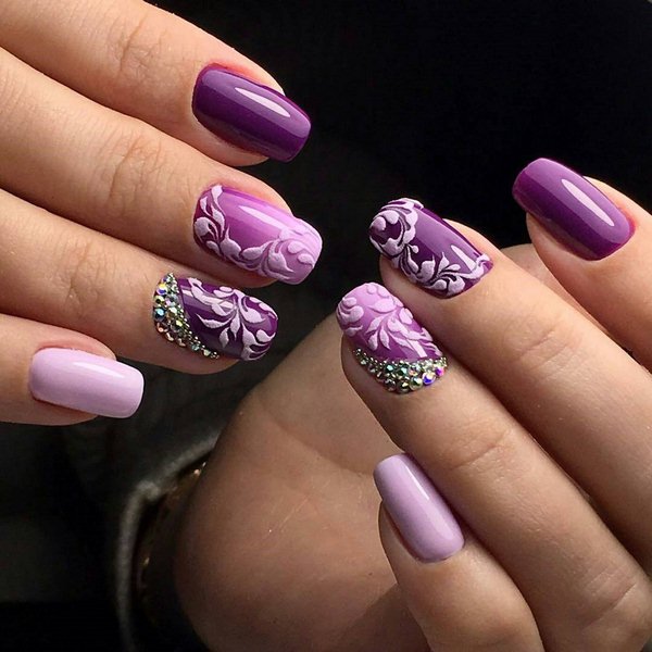 Manikur bunga yang menarik 2024-2025: gambar, idea-idea manicure dengan bunga