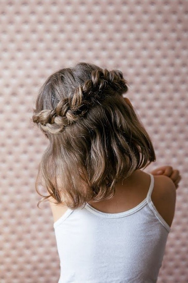 Gaya rambut yang menawan untuk kanak-kanak perempuan 2024-2025: gaya rambut idea foto di tadika dan sekolah