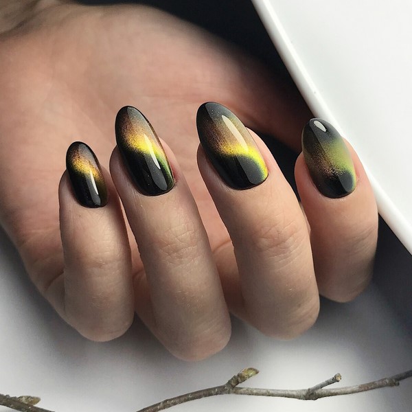 Manicure mata kucing misterius 2024-2025: idea reka bentuk kuku