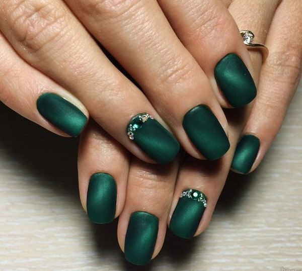 Manicure mata kucing misterius 2024-2025: idea reka bentuk kuku