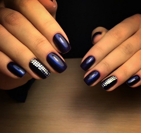 Manicure mata kucing misterius 2024-2025: idea reka bentuk kuku