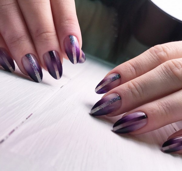 Manicure yang indah untuk kuku berbentuk almond 2024-2025: foto