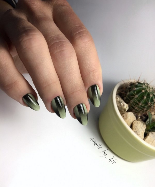 Manicure yang indah untuk kuku berbentuk almond 2024-2025: foto