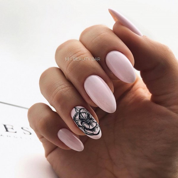 Manicure yang indah untuk kuku berbentuk almond 2024-2025: foto