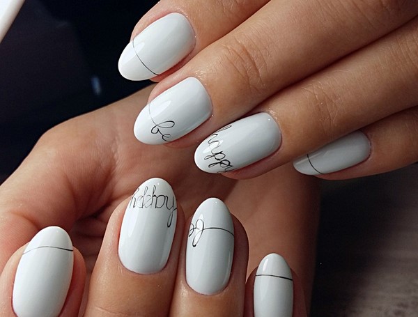 Manicure yang indah untuk kuku berbentuk almond 2024-2025: foto
