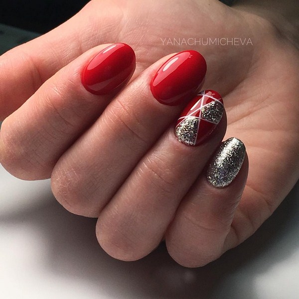 Manicure Tahun Baru Brilian 2024: contoh foto