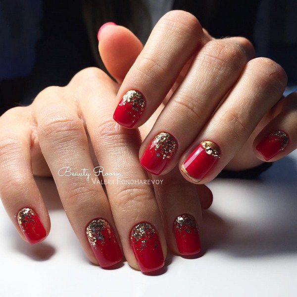 Manicure Tahun Baru Brilian 2024: contoh foto