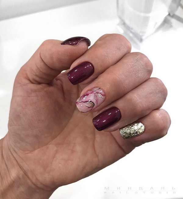 Manicure Tahun Baru Brilian 2024: contoh foto