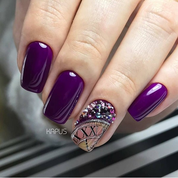 Manicure Tahun Baru Brilian 2024: contoh foto