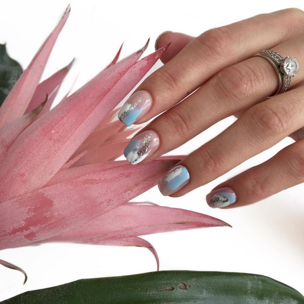 Berita atas gel menggilap manicure 2024-2025: idea-idea foto pengilat gel kuku seni