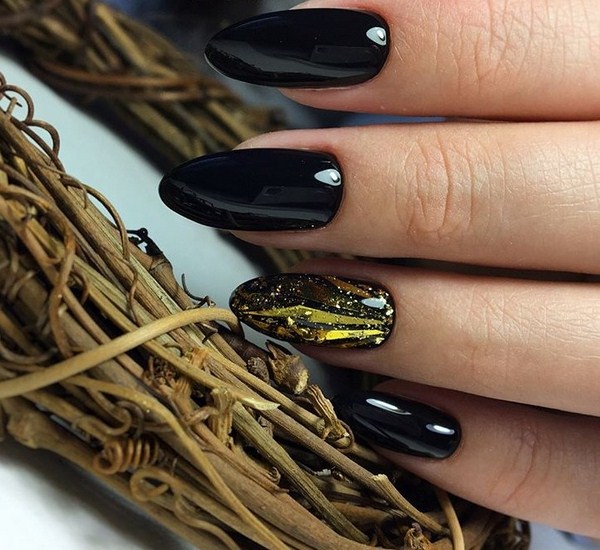 Reka bentuk kuku bergemerlapan perhiasan 2024-2025: manicure yang paling bergaya dalam foto