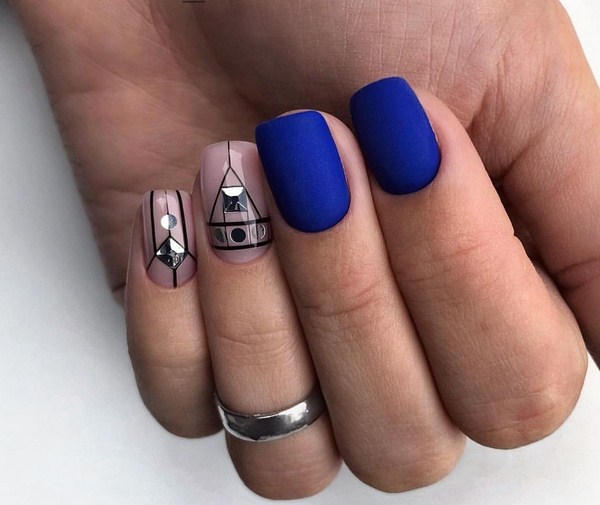 Reka bentuk kuku bergemerlapan perhiasan 2024-2025: manicure yang paling bergaya dalam foto