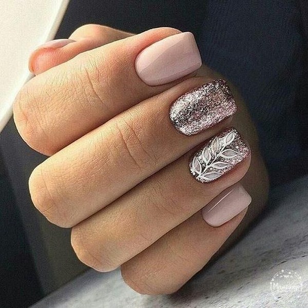Reka bentuk kuku bergemerlapan perhiasan 2024-2025: manicure yang paling bergaya dalam foto