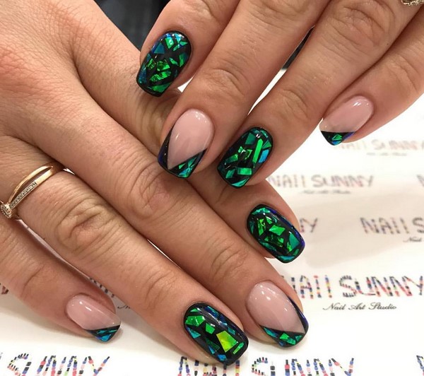 Reka bentuk kuku bergemerlapan perhiasan 2024-2025: manicure yang paling bergaya dalam foto