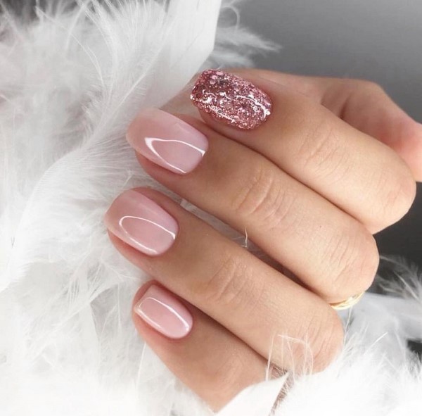 Reka bentuk kuku bergemerlapan perhiasan 2024-2025: manicure yang paling bergaya dalam foto