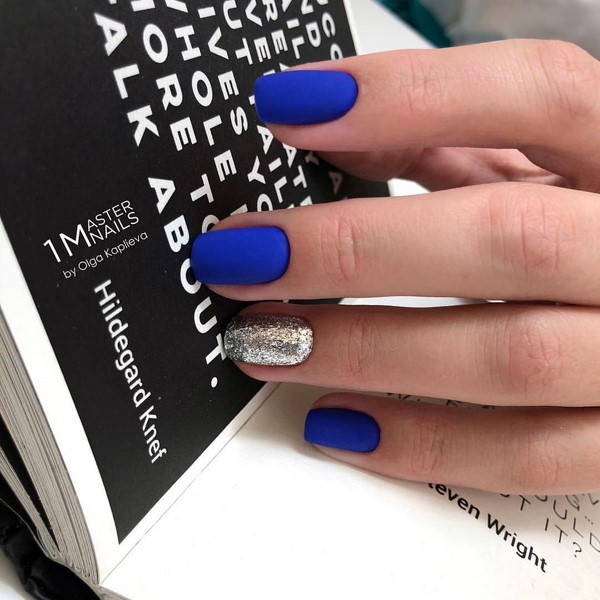 Reka bentuk kuku bergemerlapan perhiasan 2024-2025: manicure yang paling bergaya dalam foto