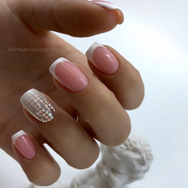 Reka bentuk kuku bergemerlapan perhiasan 2024-2025: manicure yang paling bergaya dalam foto