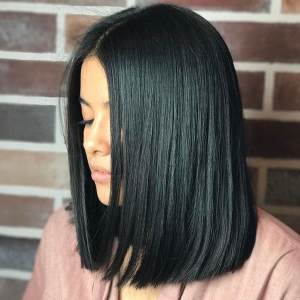 Gunting rambut utama musim 2024-2025 adalah persegi bergaya: jenis kotak yang bergaya dan hal baru yang menarik foto