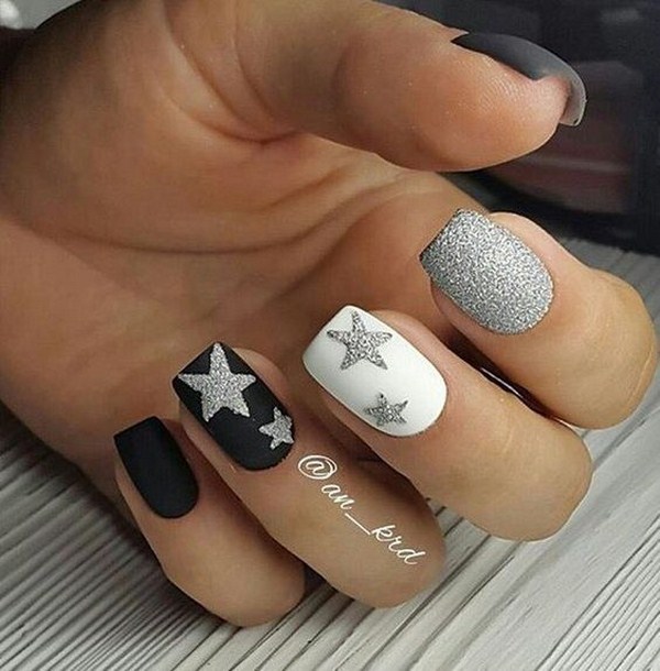 Tahun Baru Manicure 2024: foto, idea-idea Manicure Tahun Baru