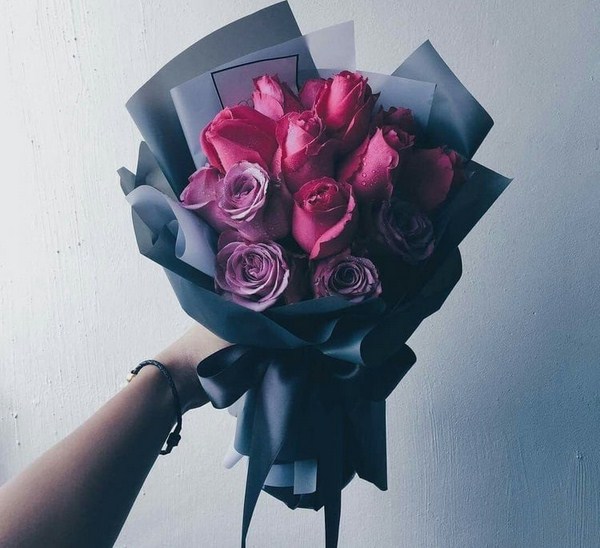 Bouquets bunga yang paling bergaya 2024-2025, gambar, trend bunga