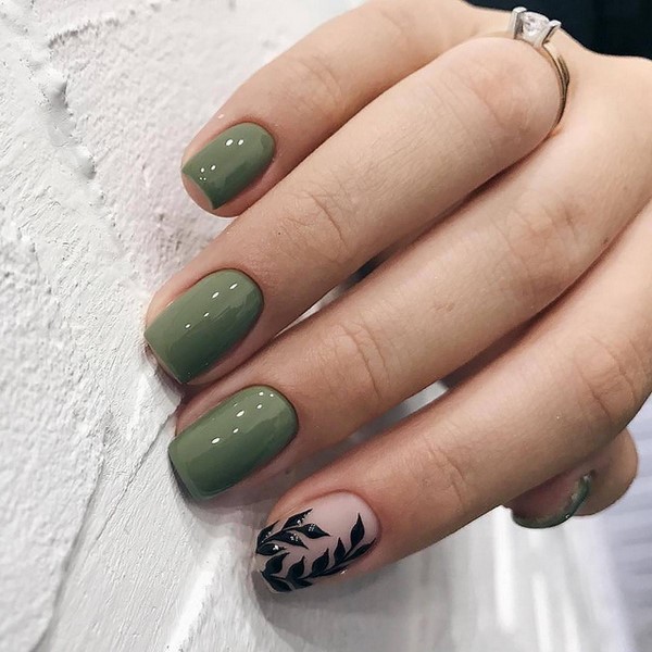 Manicure gelap bergaya 2024-2025 - trend terbaik dalam foto